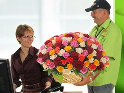 Заказ цветов с доставкой - отличный подарок